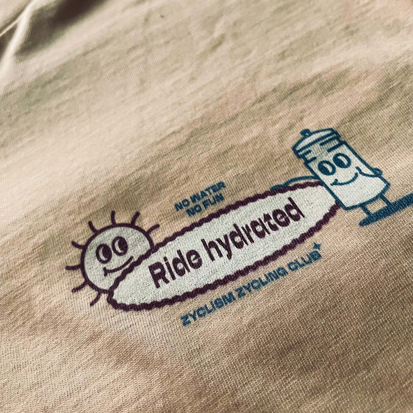 T-Shirt | Ride hydrated | Peche