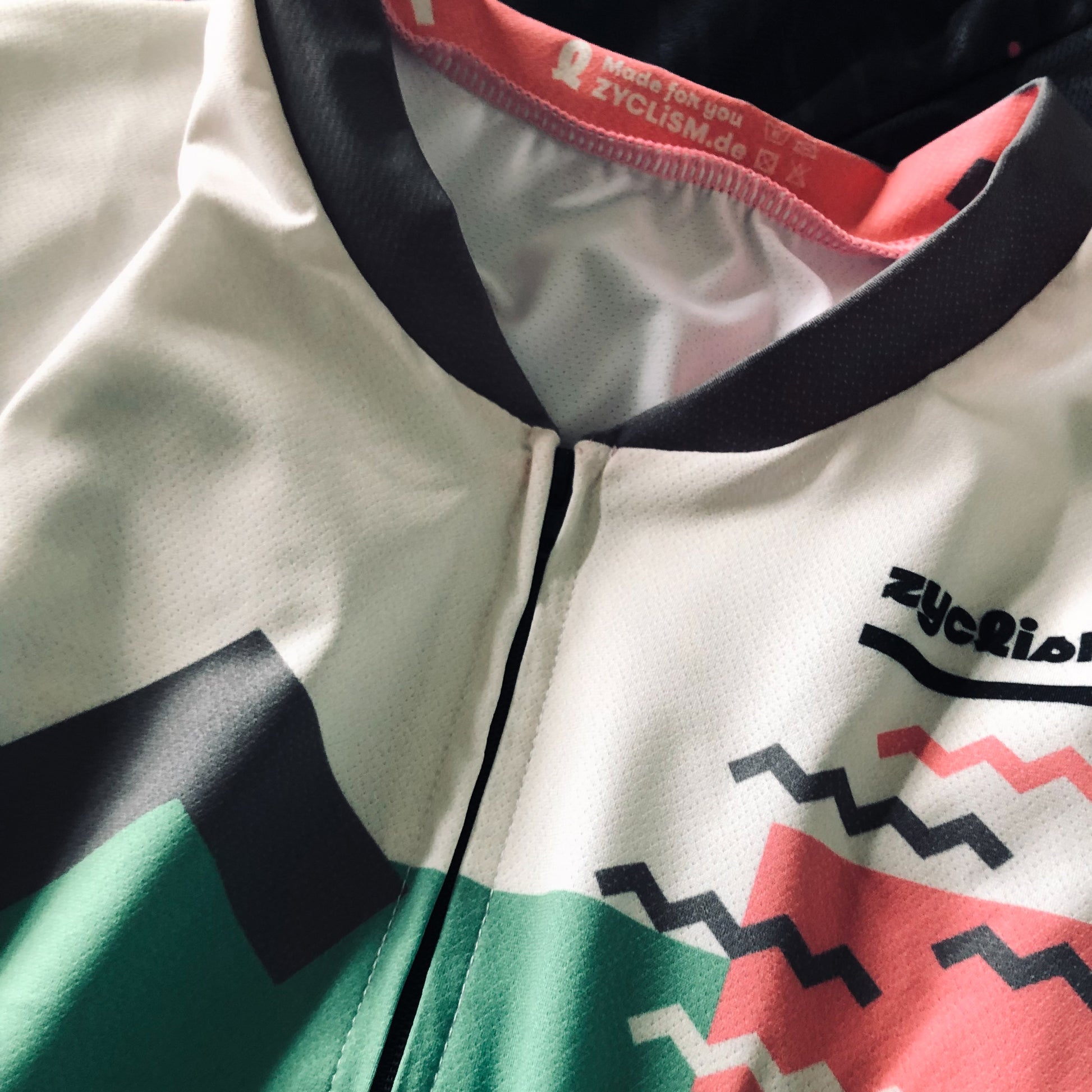 Kurzarmtrikot | EASY PACY - ZYCLiSM Hamburg