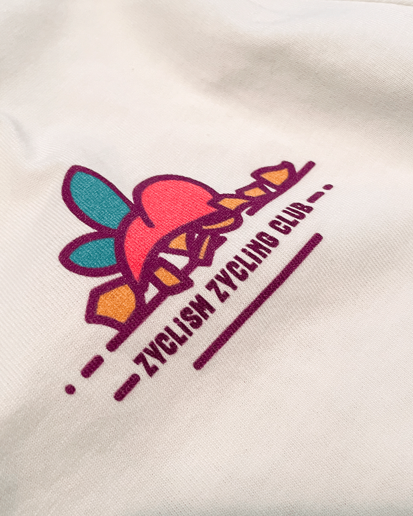 T-Shirt | Be kind 2.0 | Off White - ZYCLiSM Hamburg